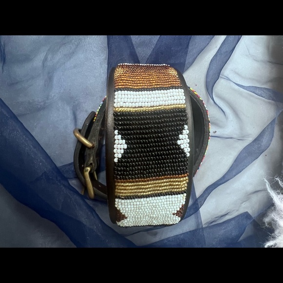 Hand beaded large dog collar - Picture 1 of 6